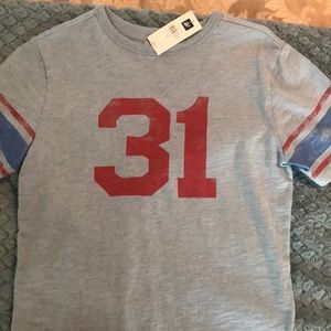 Boys NWT Gap Kids T-shirt